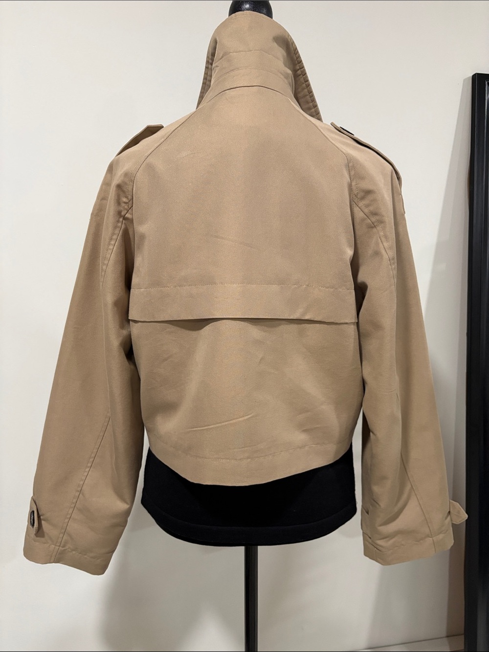 ZARA Double Breasted Crop Trench Women’s M - Picture 2 of 8